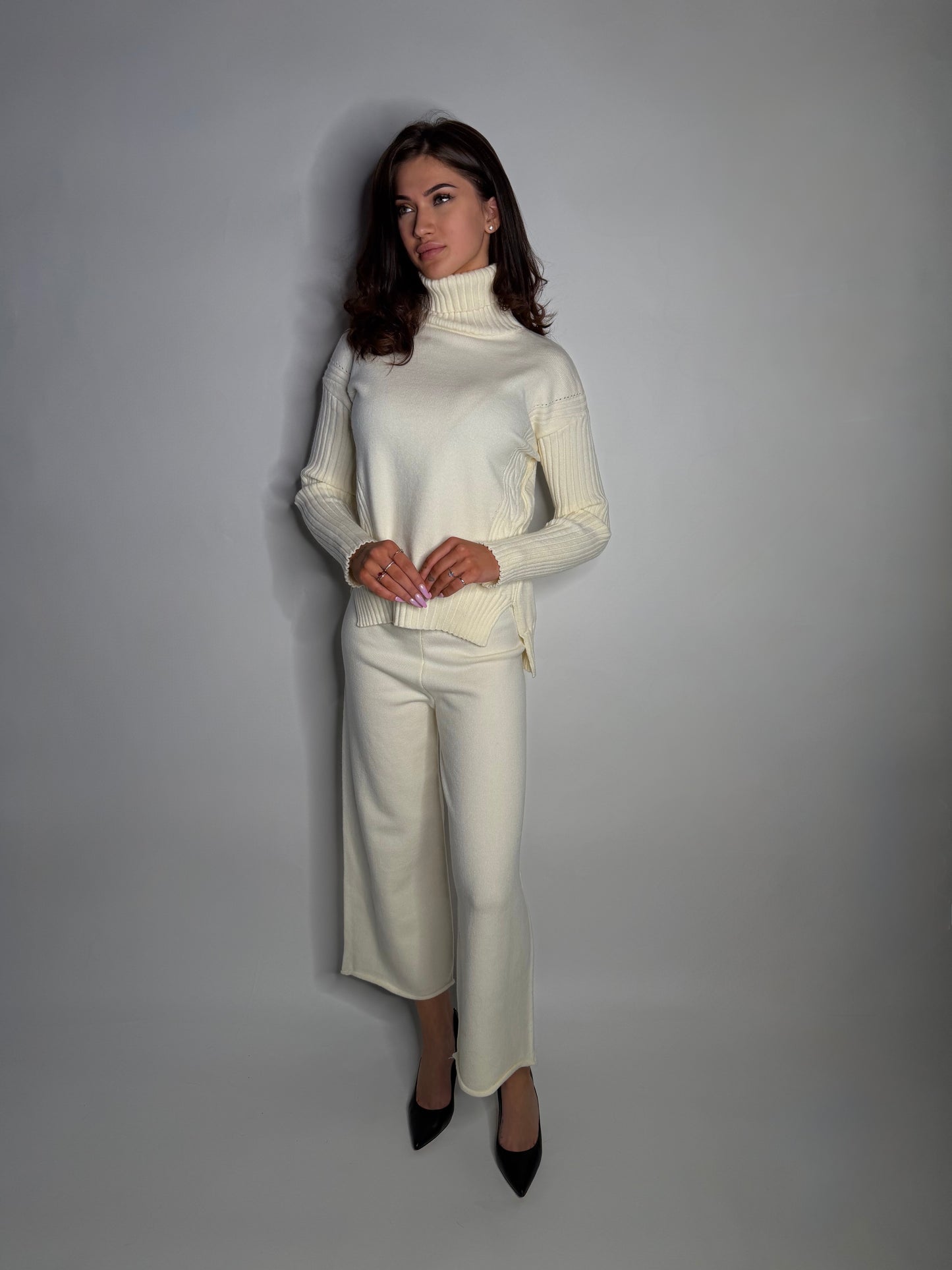 Soft knitted set